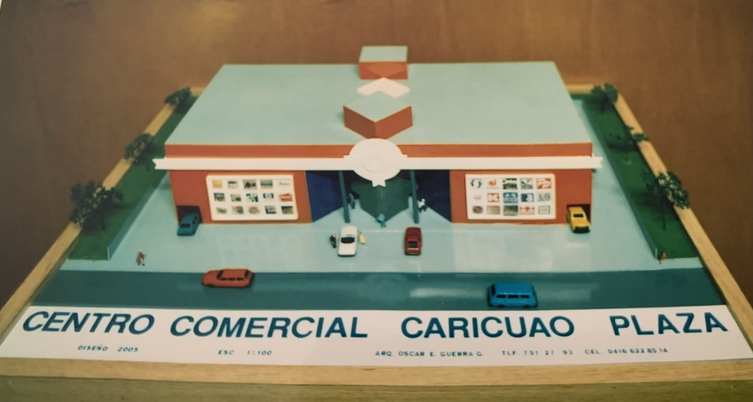 CENTRO COMERCIAL CARICUAO PLAZA